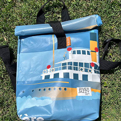 Sac à dos bâche recyclée